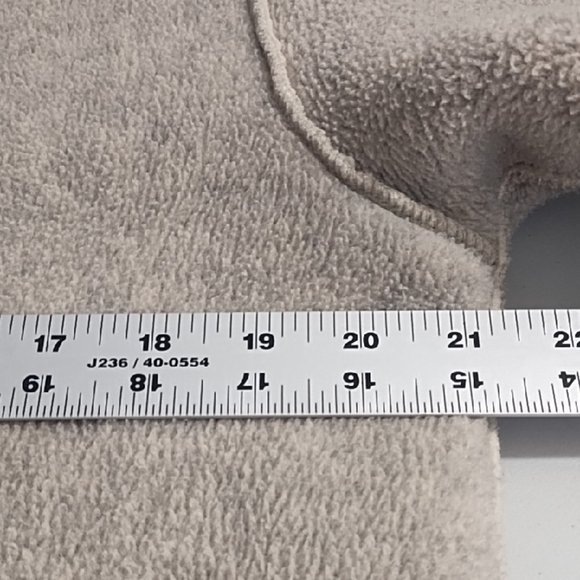 Cozy Cream & Tan Teddy Fleece Jacket Pockets Double Zip - Picture 4 of 16